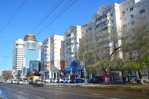 Blagovechtchensk Russie Octobre 2017 Voitures Dans Rue Ans Octobre Blagoveshchensk — Photo