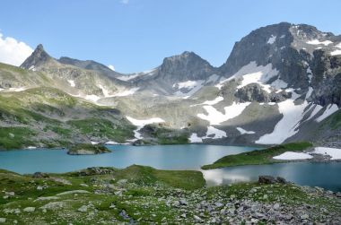 Rusya, Batı Kafkasya, Imeretinskoye Gölü yaz aylarında