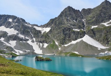 Rusya, Batı Kafkasya, Imeretinskoye Gölü yaz aylarında