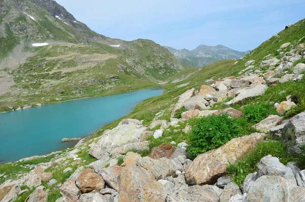 Rusia Cáucaso Occidental Lago Imeretinskoye Verano —  Fotos de Stock