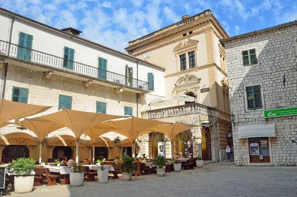 Ciudad Kotor Montenegro Junio 2015 Hotel Cattaro Restaurante Poyal Plaza —  Fotos de Stock