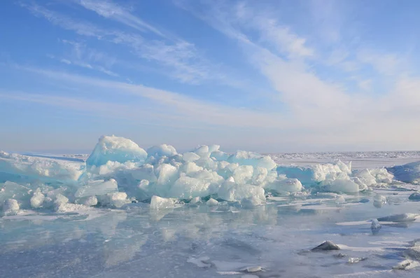 Rusland Baikal Lake Ice Hummocks Maart — Stockfoto