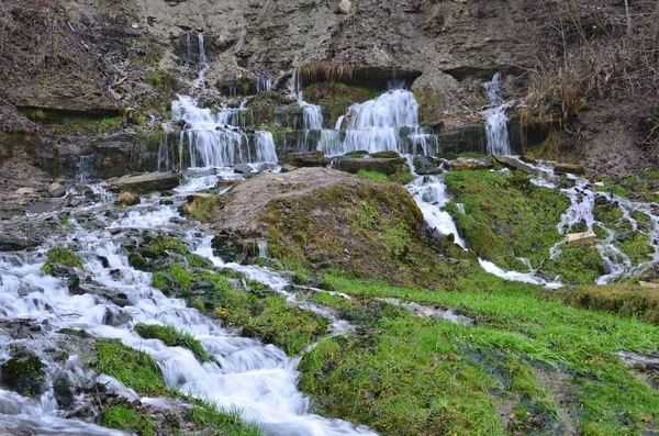 Clés Eau Slovènes Des Douze Apôtres Izborsk Région Pskov Russie — Photo