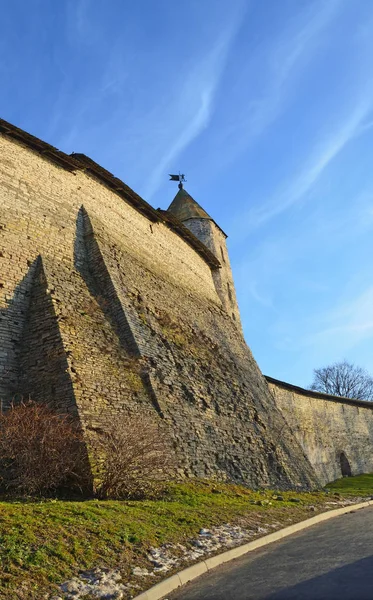 Pskov Rusia Devmontova Smerdya Torre Del Kremlin Pskov — Foto de Stock