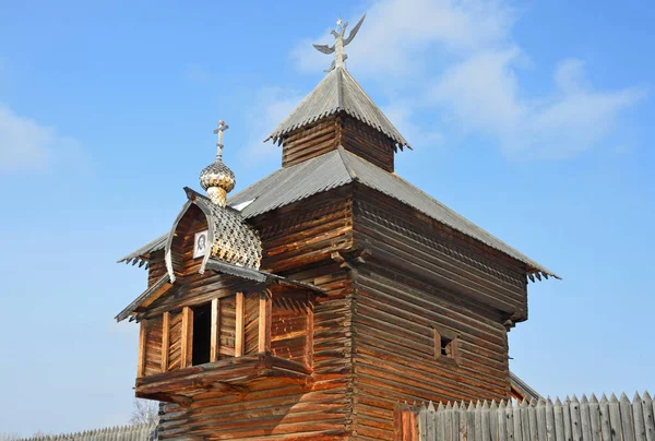 Işçinin Ilimsk Kule Stockaded Kentindeki 1667 Yapim Yili — Stok fotoğraf