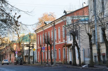 Pskov, Rusya, Aralık, 31, 2017. Orlov, 1840-1850 yıl inşaat daire ev. 1860 yılından bu yana Mariinsky kadınlar'ın spor salonu, parça