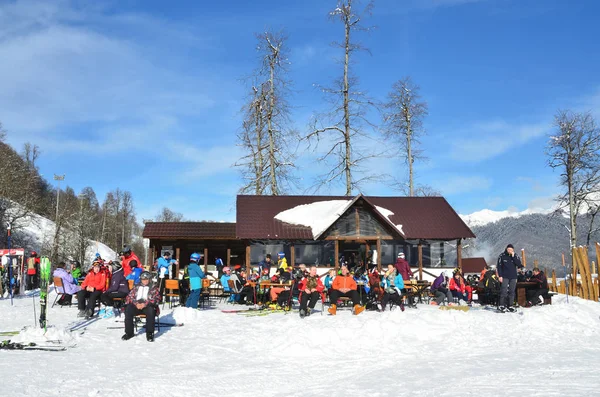 Posa Khutor Sochi Russia January 2018 People Relaxing Cafe Hillside — Stock Photo, Image