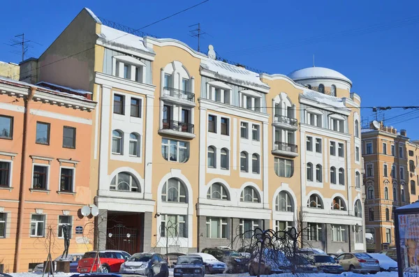 サンクトペテルブルグ ロシアは 2018 セント ピーターズバーグ市 Belinskogo アイス ホッケー世界選手権 住宅の総局の近代的な建物を構築 — ストック写真