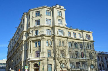 Noscow, Rusya, Mart, 06, 2018. Moskova şehir, Varvarka St, 9/11/2 ev. Morozov fabrika eski tenement bina. Rusya Federasyonu Başkanı Yönetim