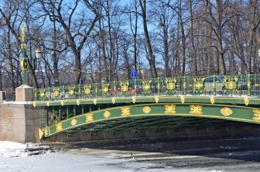 St Petersburg, Rusya, Şubat, 27, 2018. St. Petersburg'daki kış Fontanka nehri geçip Panteleymonovsky Köprüsü