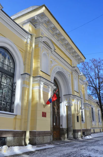 San Petersburgo Rusia Febrero 2018 Edificio Encuentra Intersección Del Carril — Foto de Stock