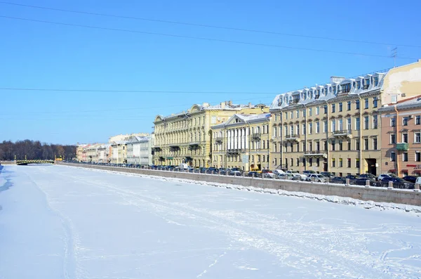 San Petersburgo Rusia Febrero 2018 San Petersburgo Terraplén Del Río —  Fotos de Stock