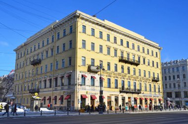 St Petersburg, Rusya, Şubat, 27, 2018. Nevsky prospect Saint-Petersburg, Rusya'nın Alman Lutheran Kilisesi Peter ve Paul evler