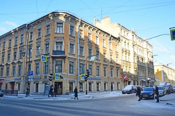 St Petersburg, Rusya, Şubat, 27, 2018. Saint Petersburg, Pestelya St, ev 6. Daireli ev St Panteleimon Kilisesi, 1874 Yapim yili