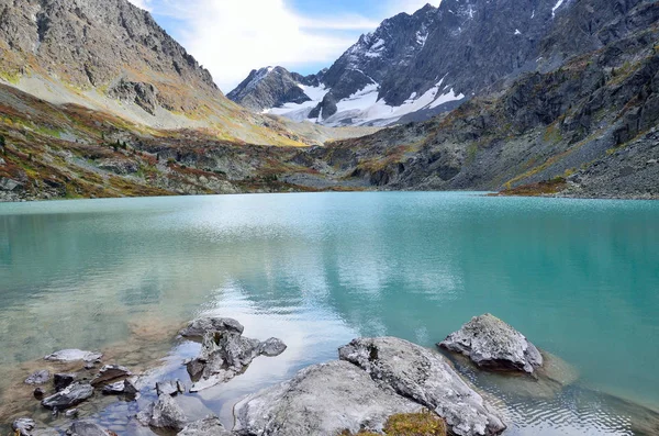 Rússia Montanhas Altai Lago Kuyguk Kuiguk Outono — Fotografia de Stock