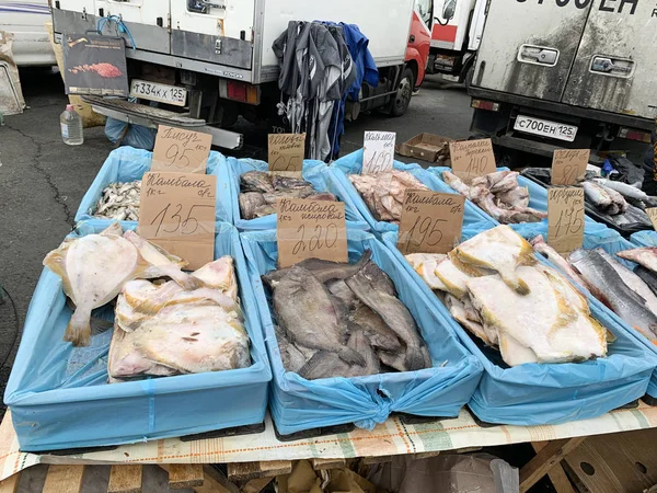 Vladivostok Rusia Octubre 2019 Contador Pescado Feria Comida Fin Semana —  Fotos de Stock