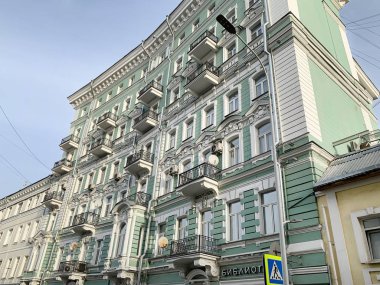 Moskova, Rusya, Kasım, 25, 2019. N. D. Teleshov apartmanı (1900, Mimar S. V. Barkov), Chistoprudny Bulvarı, 23 no 'lu ev.