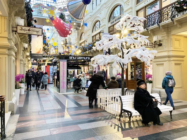 Moskau Russland November 2019 Die Menschen Sind Staatlichen Kaufhaus Das — Stockfoto