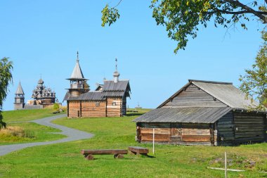 Rusya, Karelia. Sonbaharın başlarında Kizhi Pogost kompleksi