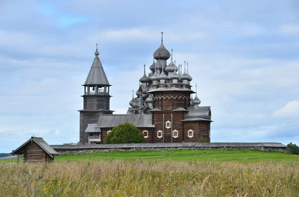 Karelia Rusia Antigua Catedral Pokrovsky Kizhi — Foto de Stock