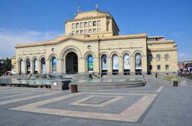 Erivan, Ermenistan, 06 Eylül 2014. Ermeni sahne: Ulusal Tarih Müzesi Ermenistan insanlar