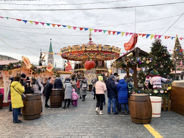 Moscow Russia December 2019 People Walking Red Square Festival Journey — Stock Photo, Image