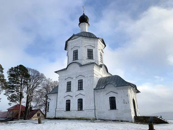 Klasztor Nilo Stolobenskaya Niłow Pustynie Regionie Tver Kościół Wywyższenia Krzyża — Zdjęcie stockowe