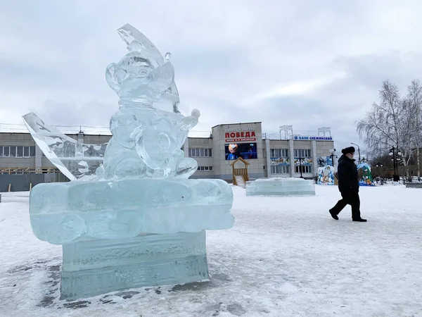 Kyshtym Russia Gennaio 2020 Ghiaccio Scultura Simbolo Del 2020 Mouse — Foto Stock