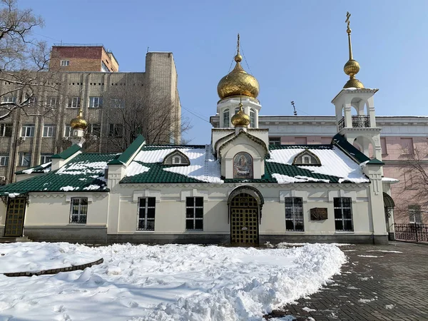 俄罗斯 海参崴 上帝之母在冬天的寝室教堂 — 图库照片