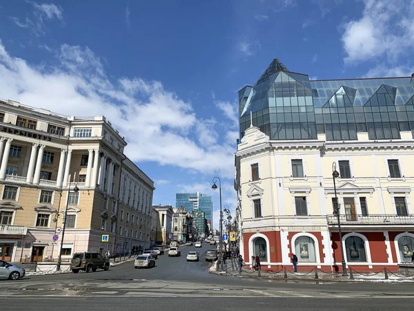 Vladivostok Rusko Březen 2020 Vladivostok Křižovatka Ocean Avenue Světlanské Ulice — Stock fotografie