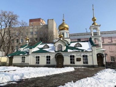 Vladivostok, Rusya, Şubat, 29,2020. Kışın, Tanrı 'nın Annesi' nin Yatakhanesi Kilisesi. Rusya, Vladivostok