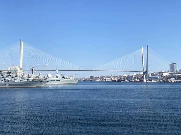 Vladivostok Puente Dorado Puente Cable Permanecido Sobre Bahía Del Cuerno — Foto de Stock