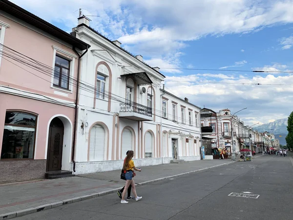 Vladikavkaz Rússia Junho 2019 Mira Paz Avenue Antiga Casa Dos — Fotografia de Stock