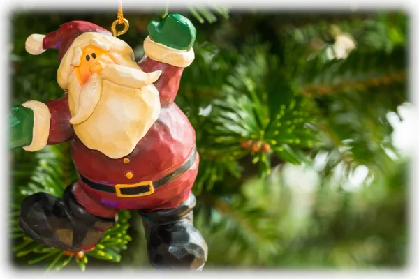Рождественский Орнамент Свисающий Дерева — стоковое фото