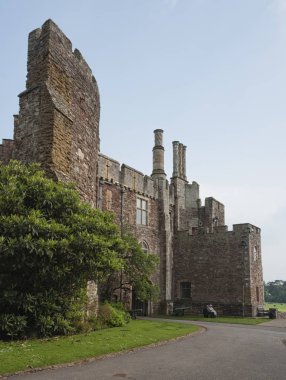 BERKELEY, COTSWOLDS, UK - MAY 26, 2018: Berkeley Castle in county of Gloucestershire, England. Built to defend the Severn Estuary and Welsh border and reputed site of Edward II's murder in 1327 clipart