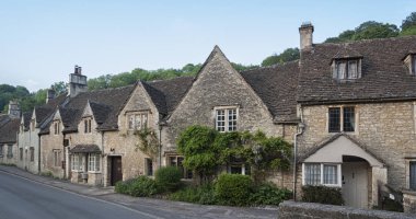 Castle Combe, Cotswolds, Uk - 26 Mayıs 2018: Combe Kalesi, Cotswolds, Wiltshire, İngiltere - Uk