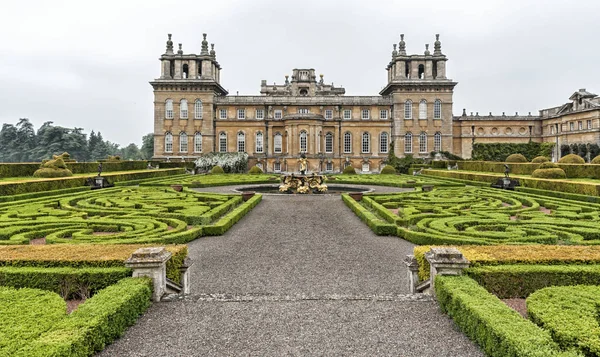Blenheim Sarayı, Woodstock, Uk - 28 Mayıs 2018: Blenheim Sarayı, Winston Churchill 'in doğduğu yer ve Marlborough Dükleri' nin ikametgahı, Woodstock Uk 'ta yer alan Unesco Dünya Mirası Alanı.