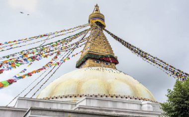 Boudhanath (ayrıca Boudha, Bouddhanath veya Baudhanath olarak da bilinir), Nepal 'in Katmandu şehrinde bulunan bir Budist stupadır.