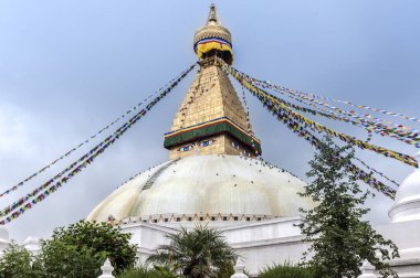 Boudhanath (ayrıca Boudha, Bouddhanath veya Baudhanath olarak da bilinir), Nepal 'in Katmandu şehrinde bulunan bir Budist stupadır.