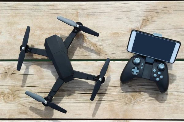테이블에 Quadcopter — 스톡 사진