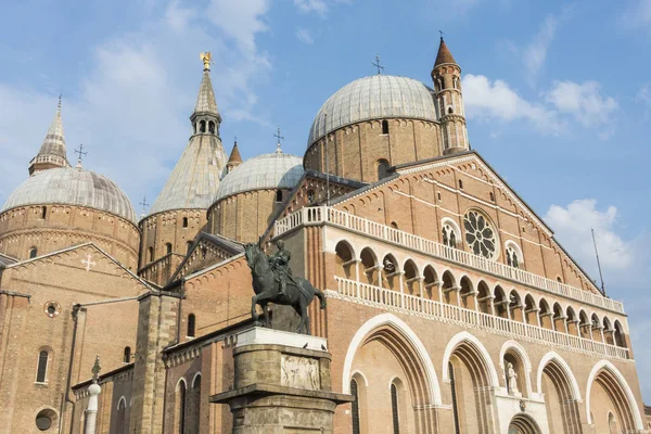 Catedral de Sant 'Antonio Padova — Foto de Stock