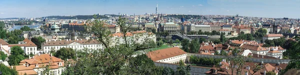 Vue aérienne de Pague depuis le château — Photo