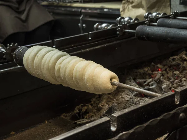 Trdelnk Gâteau traditionnel et pâtisserie sucrée Prague Czech Repu — Photo