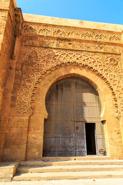 Вхідні двері до Медіни в Фесі Марокко — стокове фото