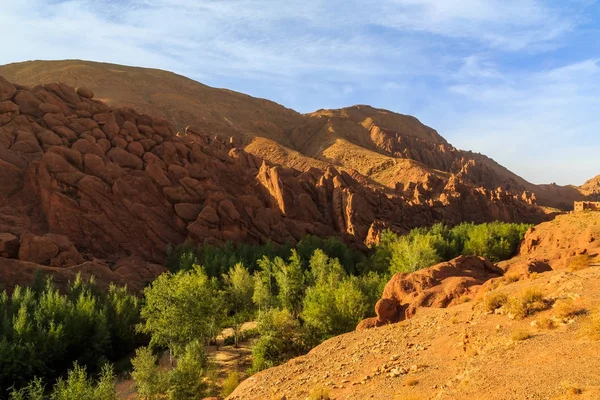 Пейзаж холмов атласа в Марокко — стоковое фото