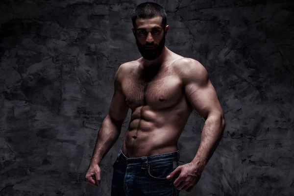 Bärtiger Athlet Bodybuilder Mann — Stockfoto
