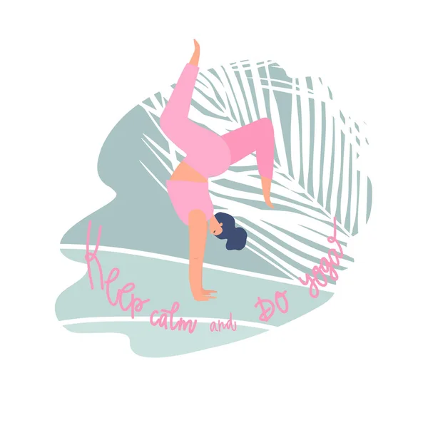 Vrouw die op hand staat en uit vrije hand getekend citaat: blijf kalm en doe yoga. Palmblad element op achtergrond — Stockvector