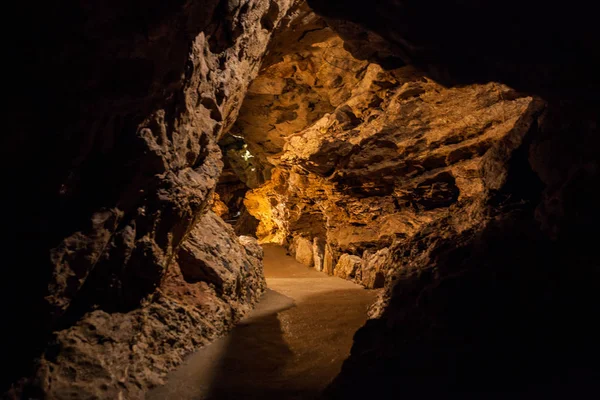 Underjordisk tunnel i Krim — Stockfoto