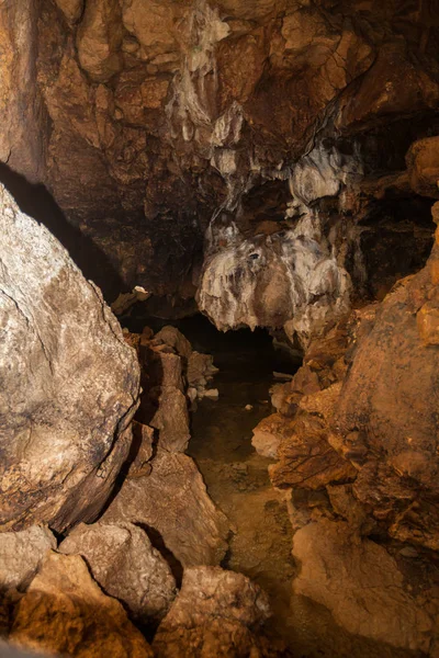 Underjordisk tunnel i Krim — Stockfoto