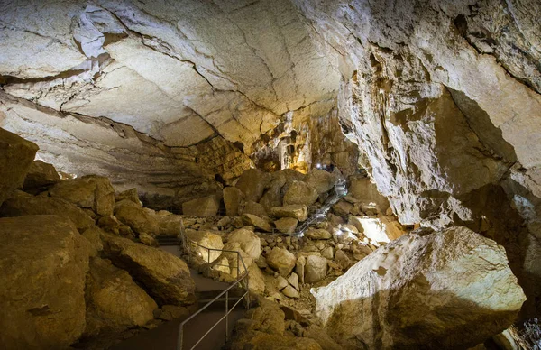 Kırım'ın yeraltı tüneli — Stok fotoğraf